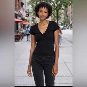 Old Navy Black Twist-Front V-Neck Short Sleeve Top